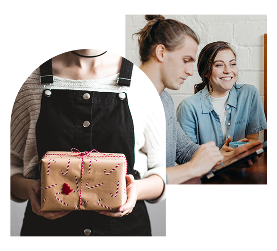 Två bilder: den första visar en person som håller i en present; den andra visar en leende kvinna bredvid en man som tittar ner på sin mobil.